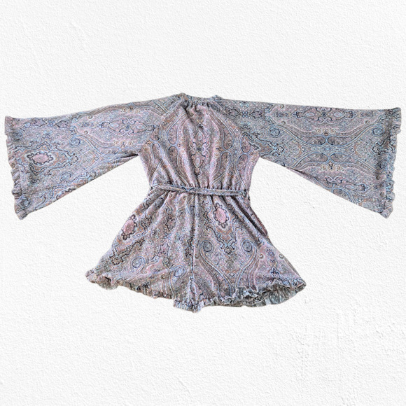 Boho Bell Sleeve Paisley Romper Festival Goodnight Macaroon Size Small Small - Picture 15 of 15